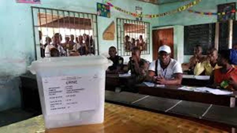 Bénin: des élus de la majorité sont-ils prêts à parrainer les candidats de l’opposition? Bénin: des élus de la majorité sont-ils prêts à parrainer les candidats de l’opposition?