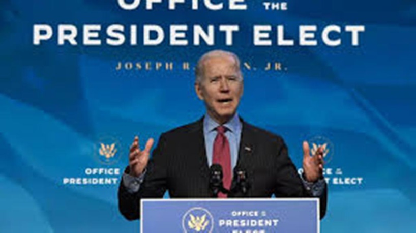 Joe Biden promet une série de décrets dès le premier jour de sa présidence Joe Biden promet une série de décrets dès le premier jour de sa présidence