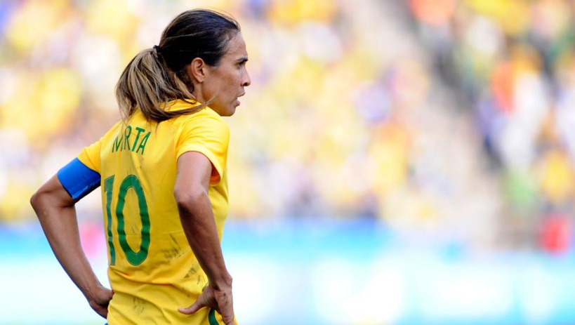 Donner le même salaire à Marta qu'à Neymar ? Une question "ridicule", selon le président brésilien Donner le même salaire à Marta qu'à Neymar ? Une question "ridicule", selon le président brésilien