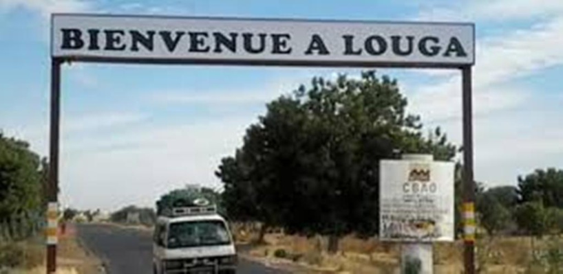 Louga: une bande armée débarque à Médina Garage et Sakal et emporte des dizaines de millions Louga: une bande armée débarque à Médina Garage et Sakal et emporte des dizaines de millions