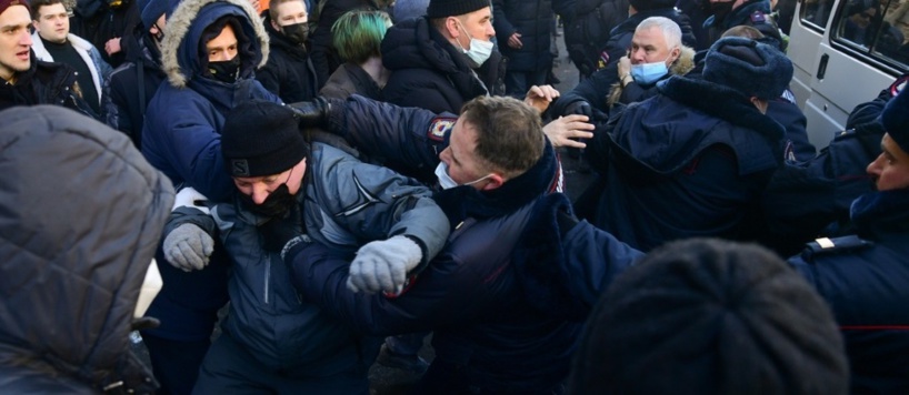 Russie: arrestations en marge des premières manifestations de soutien à l'opposant à Alexeï Navalny Russie: arrestations en marge des premières manifestations de soutien à l'opposant à Alexeï Navalny