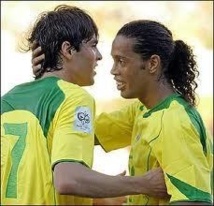 Brésil: Kaka et Ronaldinho bientôt réunis ?