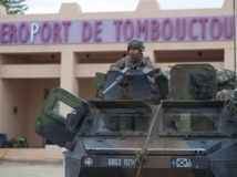 L'armée française a décidé de maintenir une vigilance accrue sur la zone aéroportuaire de Tombouctou.