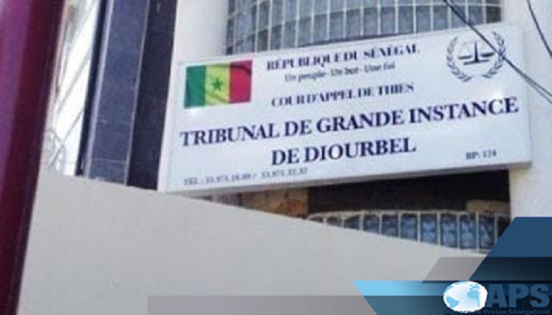 Pour une affaire de petit-déjeuner, il fracasse la tête de sa tante et finit au Tribunal