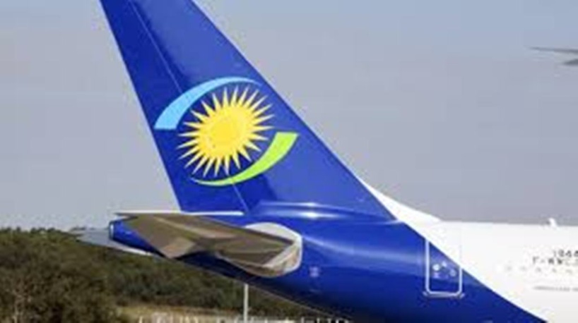 Centrafrique: la compagnie aérienne RwandAir a atterri pour la première fois à Bangui
