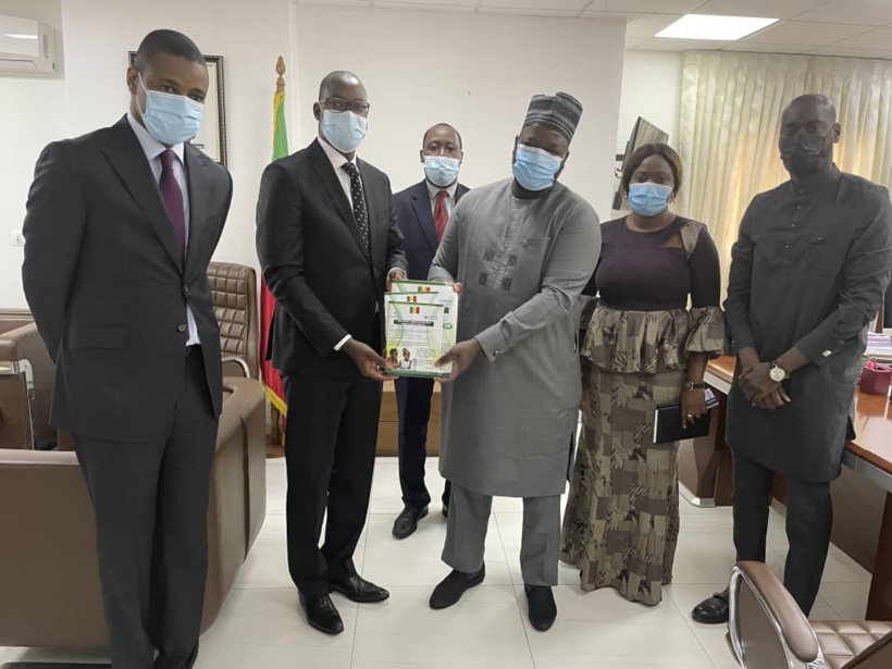 5000 cahiers personnalisés pour sensibiliser les enfants contre la Cybercriminalité