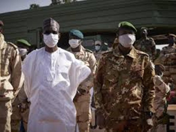 Mali: le Premier ministre rencontre la classe politique pour parler de la transition Mali: le Premier ministre rencontre la classe politique pour parler de la transition