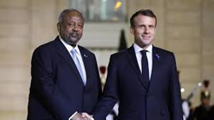 Le président djiboutien Ismaël Omar Guelleh rencontre Emmanuel Macron à Paris Le président djiboutien Ismaël Omar Guelleh rencontre Emmanuel Macron à Paris