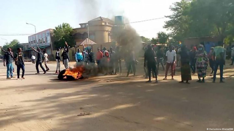 Tchad: douze manifestants condamnés suite aux mobilisations contre un 6e mandat de Déby