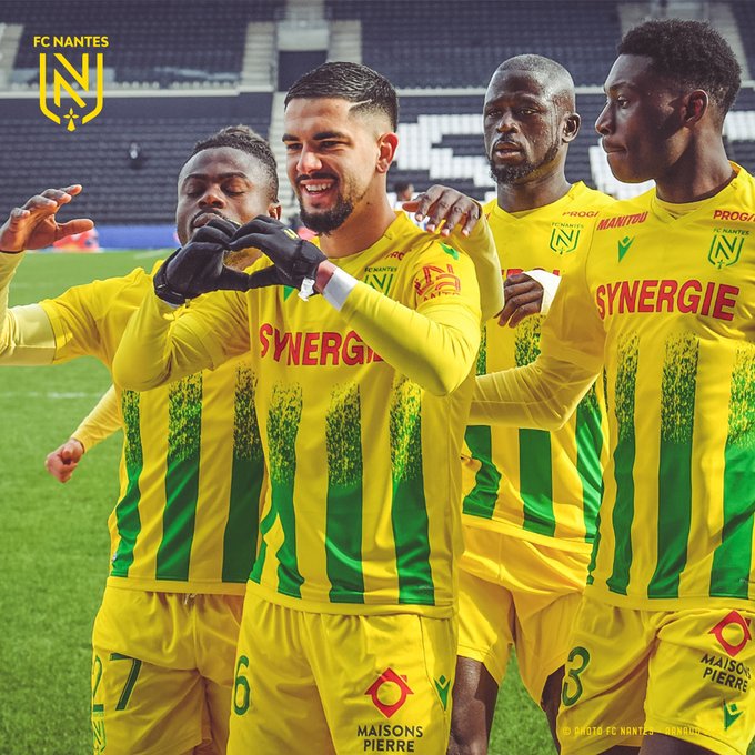 Fin de série pour Nantes, vainqueur à Angers en Ligue 1 pour la première d'Antoine Kombouaré