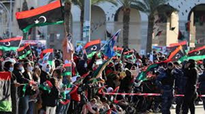 Libye: la population de Tripoli fête la révolution et fustige le maréchal Haftar Libye: la population de Tripoli fête la révolution et fustige le maréchal Haftar