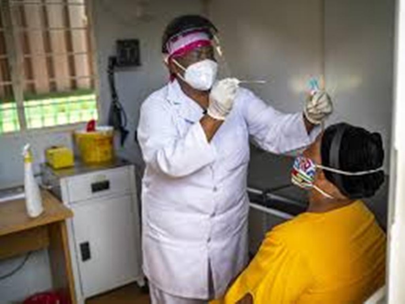 Coronavirus: l'Afrique franchit officiellement la barre des 100 000 morts Coronavirus: l'Afrique franchit officiellement la barre des 100 000 morts