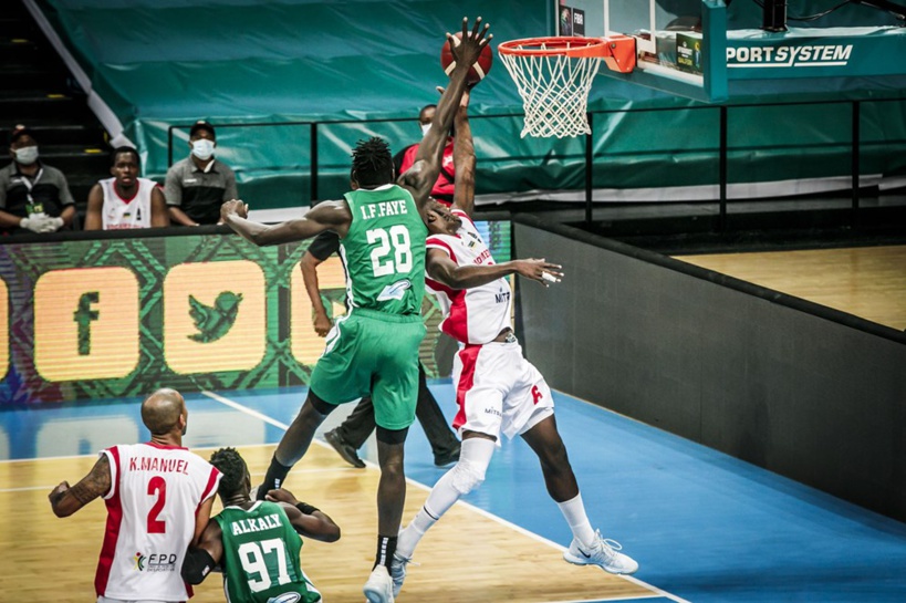 Qualifications Afrobasket 2021: le Sénégal mené à la mi-temps par le Kenya (31-27) Qualifications Afrobasket 2021: le Sénégal mené à la mi-temps par le Kenya (31-27)