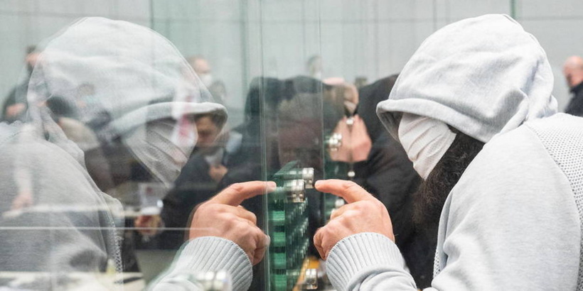 Allemagne: Le recruteur du groupe État islamique condamné à 10 ans et demi de prison Allemagne: Le recruteur du groupe État islamique condamné à 10 ans et demi de prison