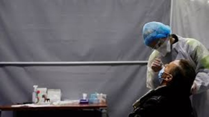 Covid-19 en France : regain préoccupant de l'épidémie dans plus de 10 départements Covid-19 en France : regain préoccupant de l'épidémie dans plus de 10 départements