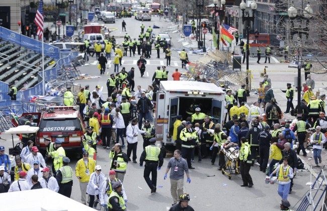 La traque d'un des suspects des attentats de Boston se poursuit