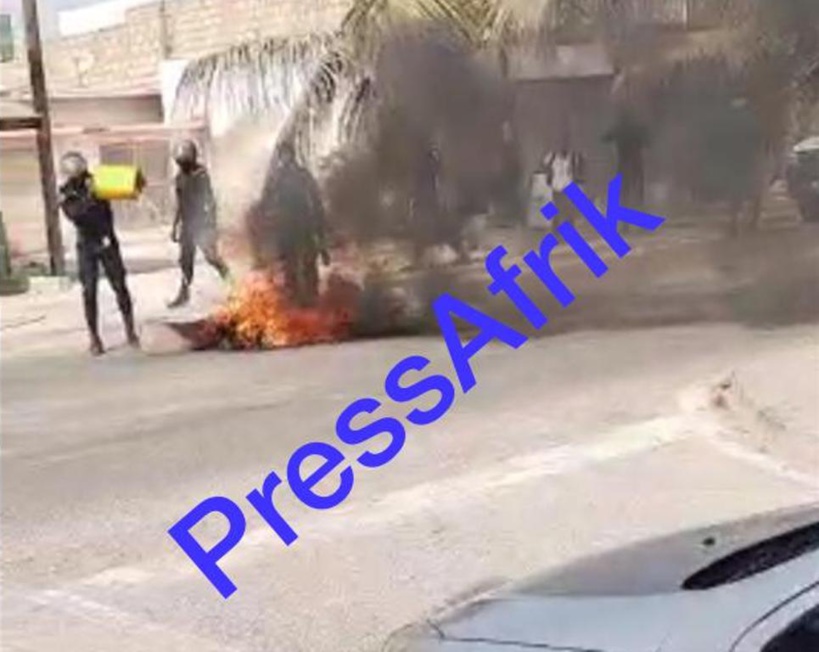Manifestations à Saint Louis : les étudiants de l'UGB entrent dans la danse
