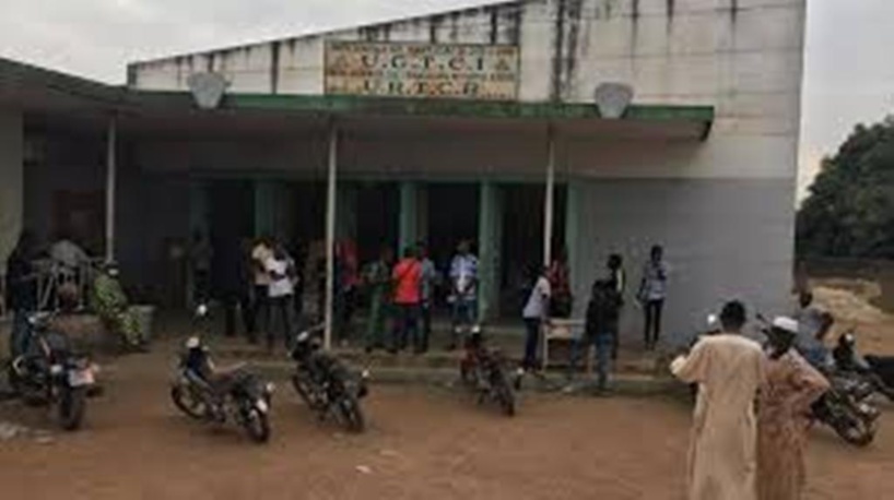 Législatives en Côte d’Ivoire: scrutin globalement calme, mobilisation mitigée Législatives en Côte d’Ivoire: scrutin globalement calme, mobilisation mitigée