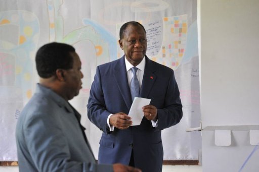 Elections en Côte d’Ivoire: le pouvoir appelle au calme après des violences