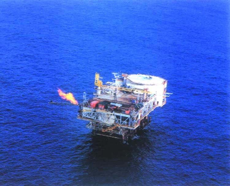 Pétrole: Total découvre un gisement au large de la Côte d’Ivoire