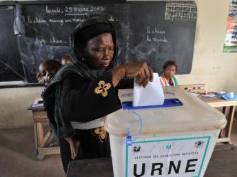 Elections en Côte d’Ivoire: quatre villes et deux régions toujours sans vainqueur