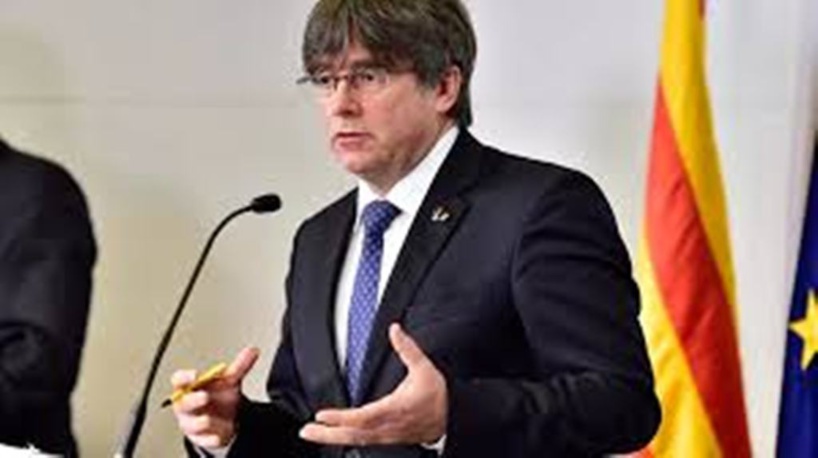Catalogne: le Parlement européen lève l'immunité de l'indépendantiste Carles Puigdemont Catalogne: le Parlement européen lève l'immunité de l'indépendantiste Carles Puigdemont
