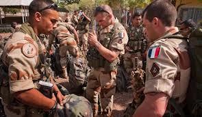 MALI • L'ONU décide l'envoi de 12 600 casques bleus