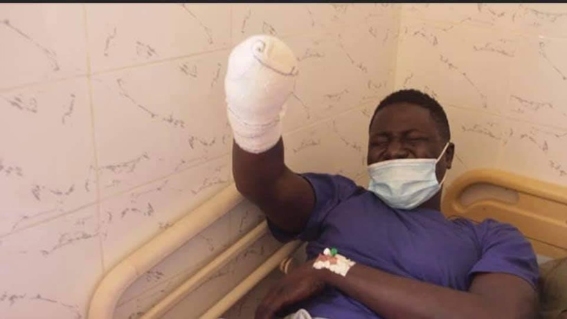 Amputé du bras suite à une blessure lors des manifestations, un jeune a été arrêté par la DIC Amputé du bras suite à une blessure lors des manifestations, un jeune a été arrêté par la DIC