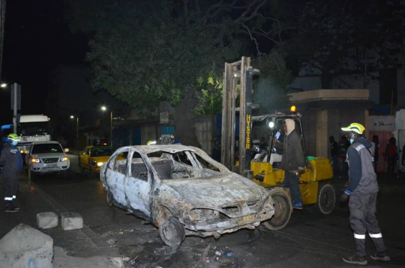 Après les manifestations, le Ministère de l'Urbanisme sort les balais Après les manifestations, le Ministère de l'Urbanisme sort les balais