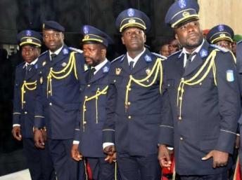 De gauche à droite, les «com-zone», promus par le président Ouattara: Touré Sékou, Issiaka Ouattara alias Wattao, Zakaria Koné, Chérif-Ousmane et Hervé Touré alias Vetcho AFP/Sia Kambou