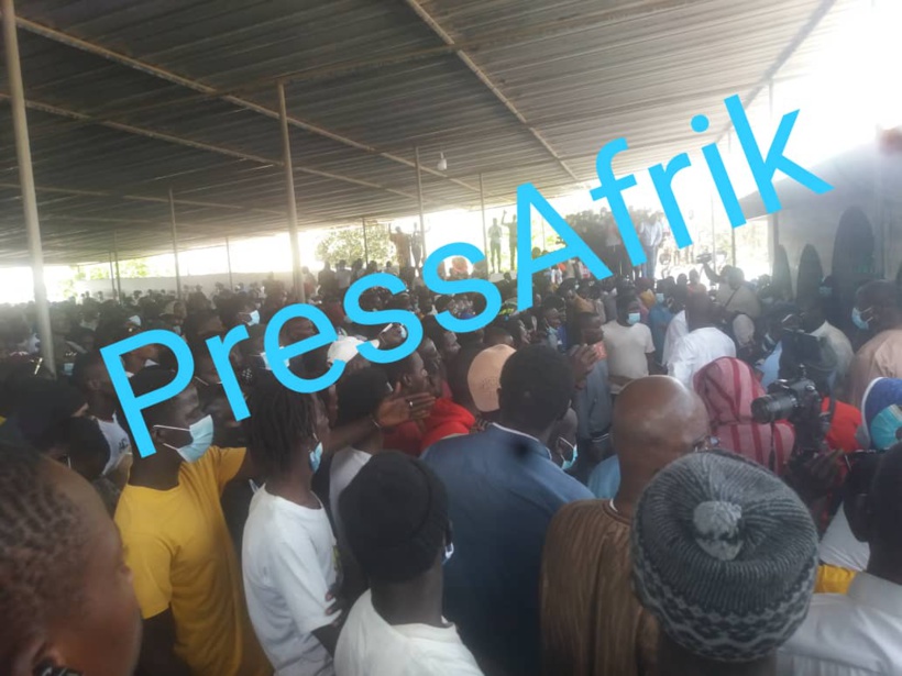 Inhumation de Thione Seck : le cimetière de Yoff refuse du monde