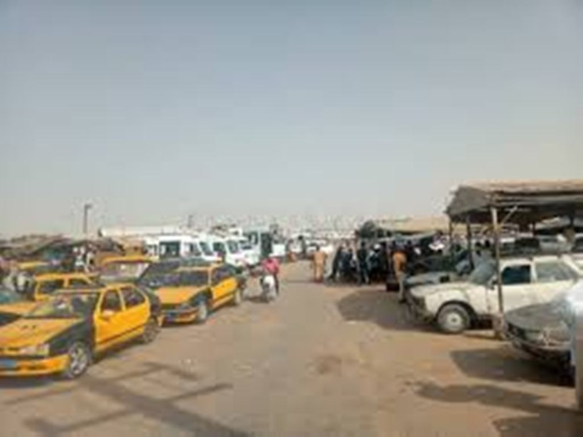 Kaolack : le torchon brûle entre les chauffeurs et la municipalité en raison du garage de Nioro