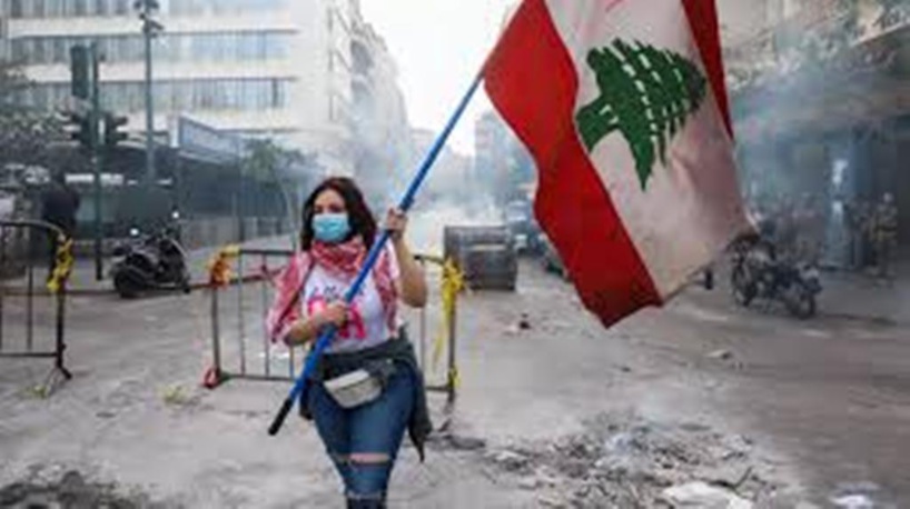 Au Liban, la classe politique "se dispute sur un champ de ruines" Au Liban, la classe politique "se dispute sur un champ de ruines"