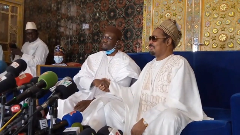 Ahmed Khalifa Niass: « Je peux témoigner d’une chose de Macky Sall, son seul problème, c’est sont entourage » Ahmed Khalifa Niass: « Je peux témoigner d’une chose de Macky Sall, son seul problème, c’est sont entourage »