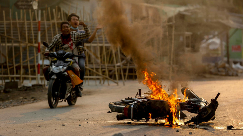 Birmanie: la junte justifie la répression, la mobilisation ne faiblit pas Birmanie: la junte justifie la répression, la mobilisation ne faiblit pas