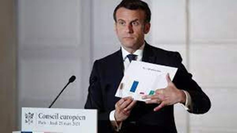 Covid-19: Macron persiste dans sa stratégie mais évoque de «nouvelles mesures» en France Covid-19: Macron persiste dans sa stratégie mais évoque de «nouvelles mesures» en France