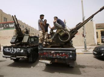 Libye : les miliciens lèvent le siège de deux ministères à Tripoli