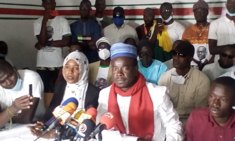 Birame Soulèye Diop: "Macky Sall reviendra à charge, c'est un trompeur" Birame Soulèye Diop: "Macky Sall reviendra à charge, c'est un trompeur"