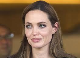 Angelina Jolie, opérée d'une double mastectomie : sa lettre bouleversante