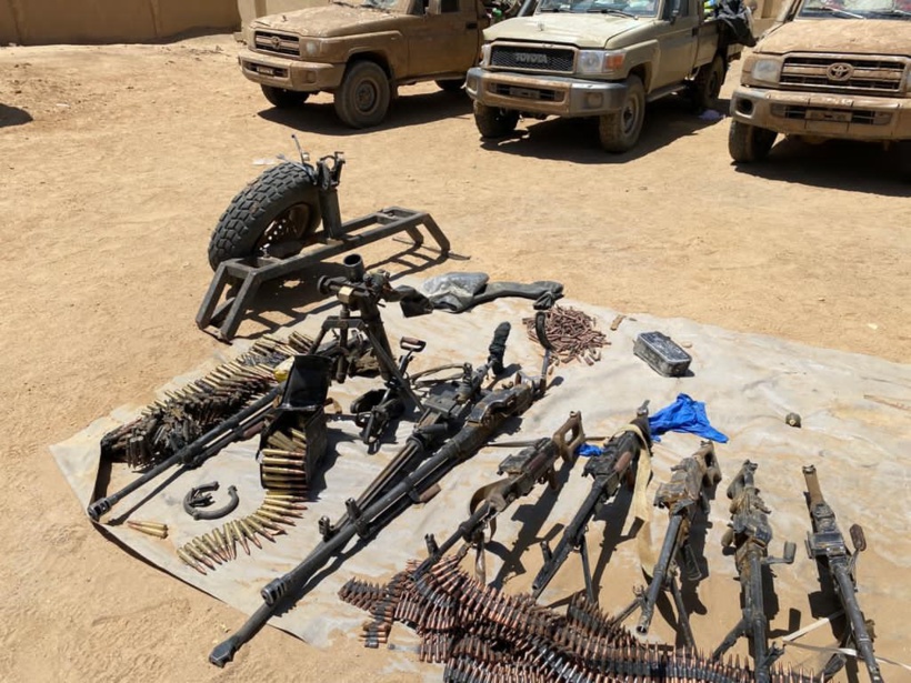 Mali: un soldat et 12 djihadistes tués dans des combats, selon l'armée Mali: un soldat et 12 djihadistes tués dans des combats, selon l'armée