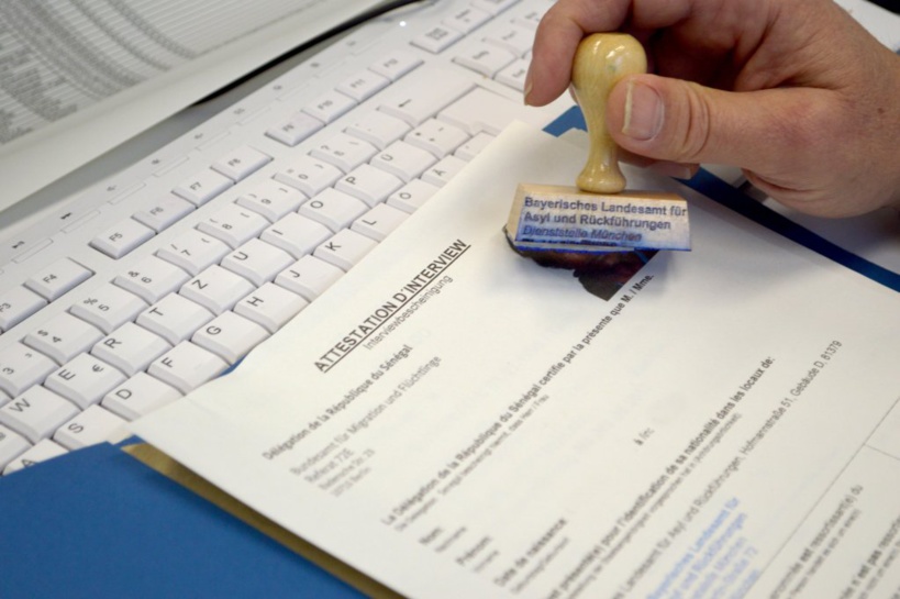 Allemagne : témoignage d’un Sénégalais expulsé après un entretien d’identification Allemagne : témoignage d’un Sénégalais expulsé après un entretien d’identification