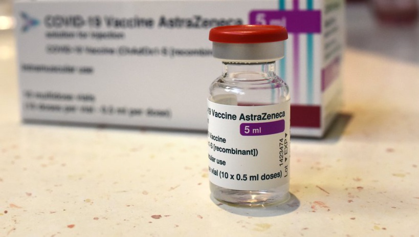 AstraZeneca: en France, pour leur 2e dose, les moins de 55 ans auront le vaccin Pfizer ou Moderna