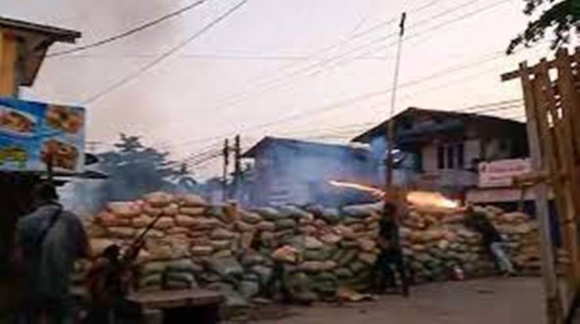 En Birmanie, plus de 700 civils tués depuis le putsch dont 82 en une seule journée, vendredi En Birmanie, plus de 700 civils tués depuis le putsch dont 82 en une seule journée, vendredi