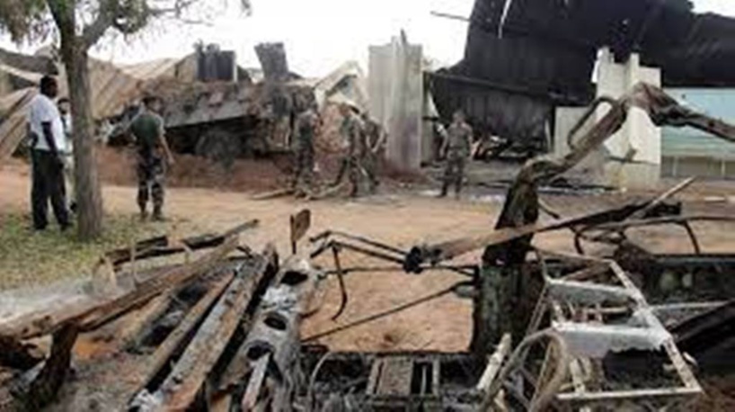 Bombardement de Bouaké: les politiques français à la barre