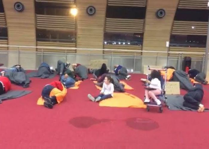 France: toujours bloqués à l’aéroport de Paris-CDG, six Algériens vivent «un calvaire»