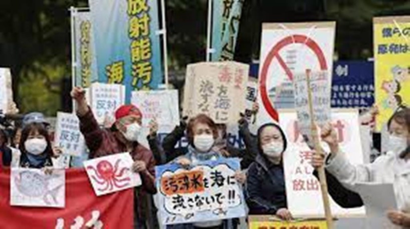 Rejet des eaux de Fukushima dans la mer: le «coup de grâce», dénoncent les pêcheurs japonais Rejet des eaux de Fukushima dans la mer: le «coup de grâce», dénoncent les pêcheurs japonais