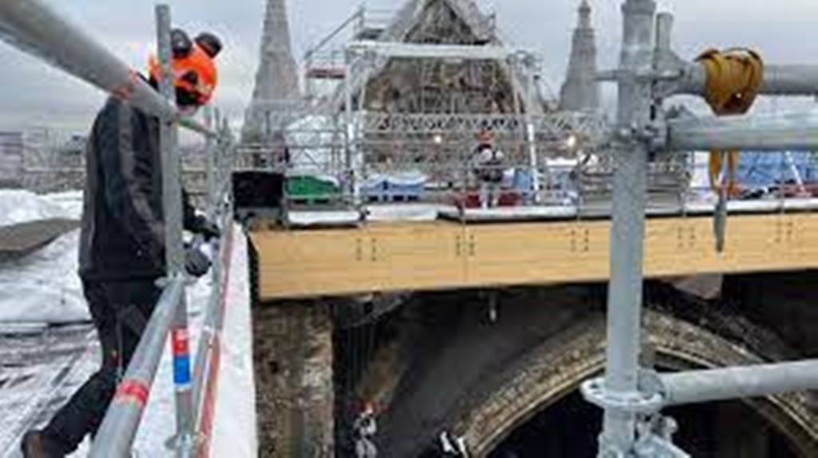 Notre-Dame, deux ans après l'incendie: un chantier archéologique hors norme Notre-Dame, deux ans après l'incendie: un chantier archéologique hors norme