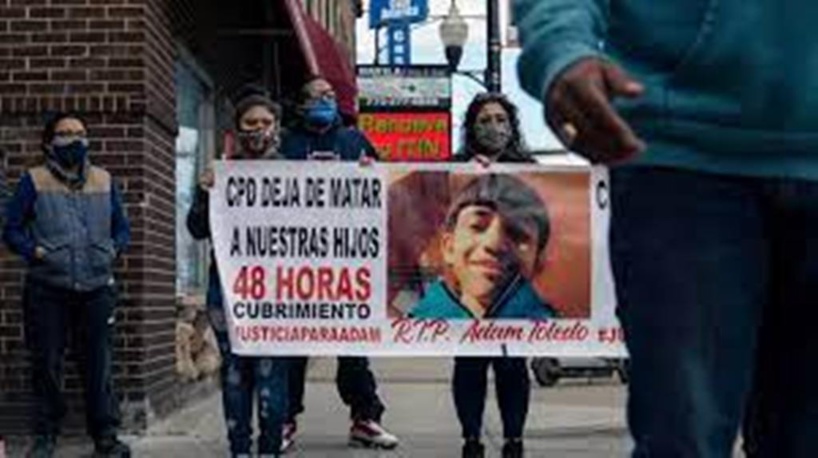 États-Unis: le choc après la vidéo d'un policier abattant un adolescent de 13 ans États-Unis: le choc après la vidéo d'un policier abattant un adolescent de 13 ans