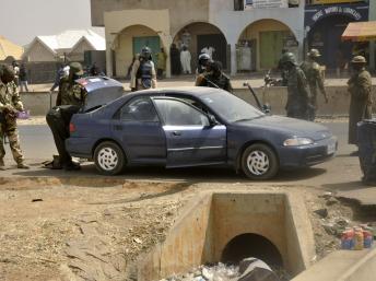 Nigeria: les services de sécurité annoncent avoir découvert une cache d'armes du Hezbollah