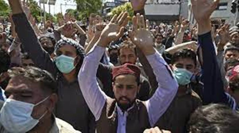 Pakistan: le Parlement va voter sur l'expulsion de l'ambassadeur de France Pakistan: le Parlement va voter sur l'expulsion de l'ambassadeur de France